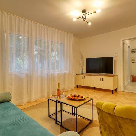 Quito Apartment - Stylish & Quiet Bucharest Exterior photo