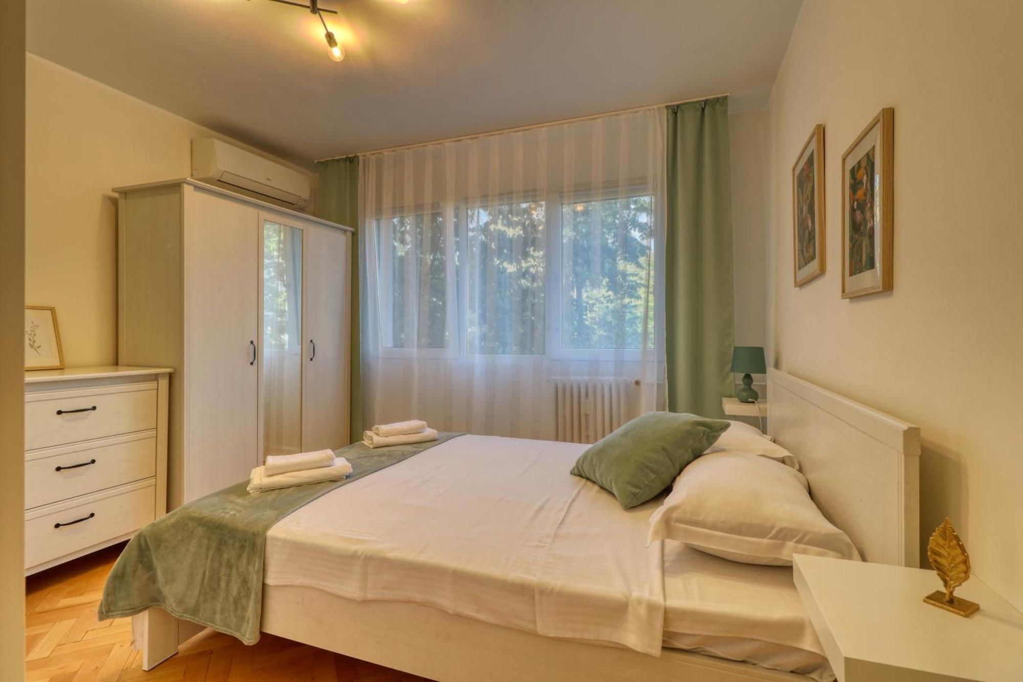 Quito Apartment - Stylish & Quiet Bucharest Exterior photo
